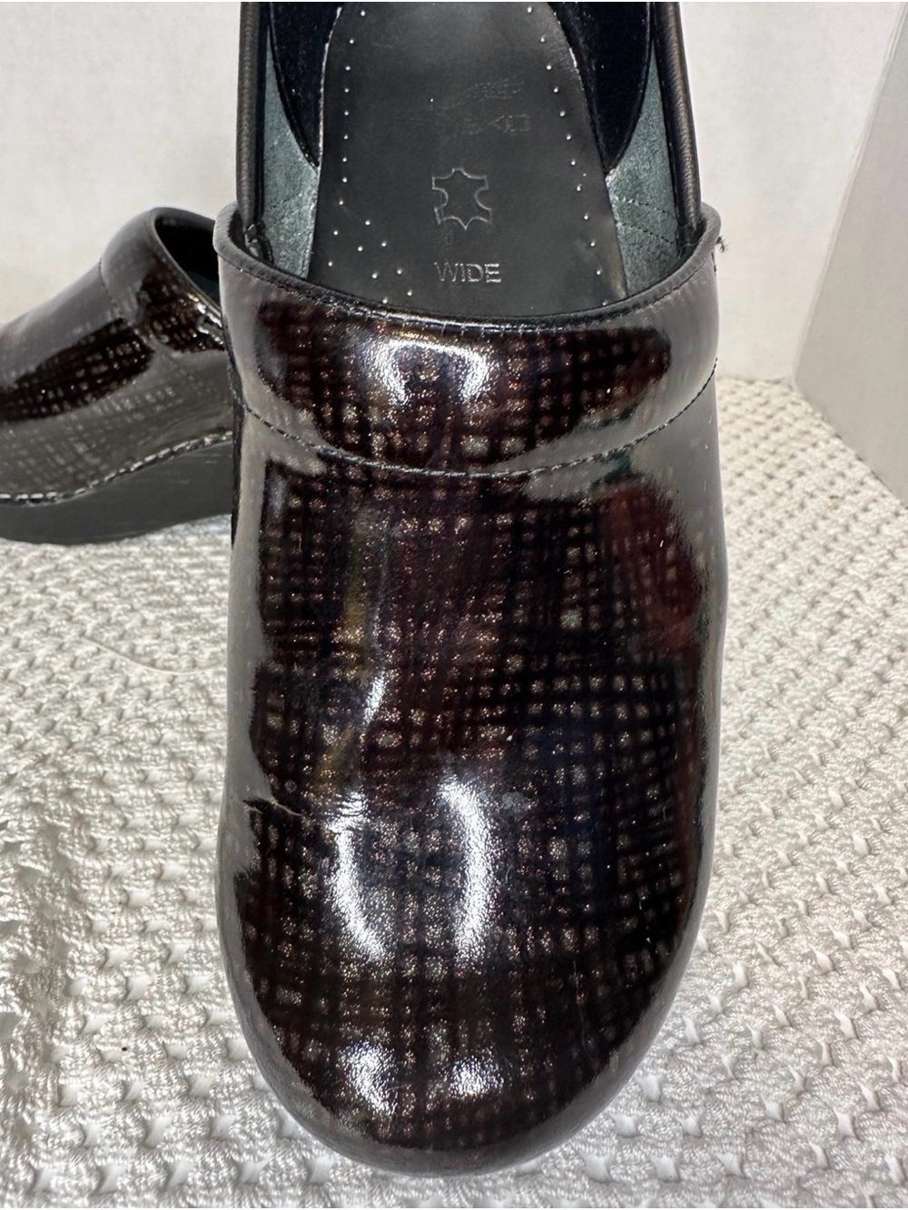 Dansko Professional Clogs 39 Wide Black Gold Plaid Shimmer Leather EU39 - Picture 2 of 6